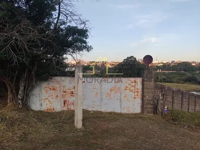 Terreno com 2901m², à venda, no bairro Jardim Alvorada em Guaxupé