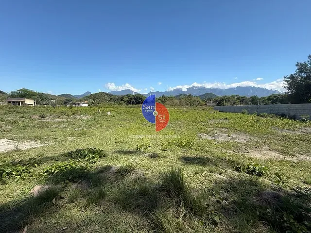 Terreno com 2000m², à venda, no bairro Citrolândia em Guapimirim