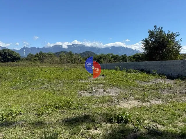Terreno com 2000m², à venda, no bairro Citrolândia em Guapimirim