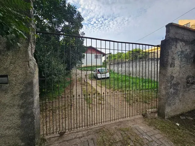 Terreno com 960m², à venda, no bairro Uberaba em Curitiba