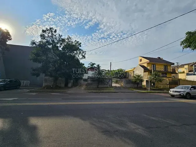 Terreno com 960m², à venda, no bairro Uberaba em Curitiba