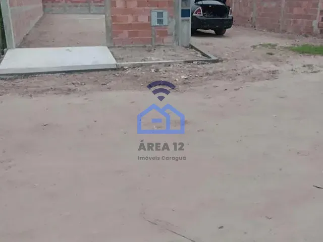 Terreno com 300m², à venda, no bairro Pontal de Santa Marina em Caraguatatuba