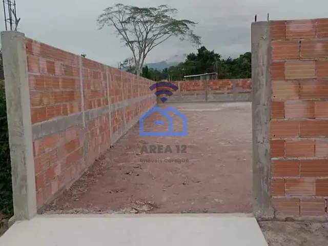 Terreno com 300m², à venda, no bairro Pontal de Santa Marina em Caraguatatuba