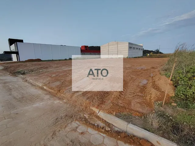 Terreno com 1000m², para alugar, no bairro Santa Luzia em Tijucas
