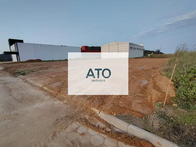 Terreno com 1000m², para alugar, no bairro Santa Luzia em Tijucas