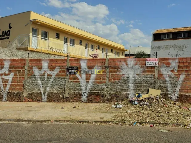 Terreno com 330m², à venda, no bairro Vila Bela em Bauru