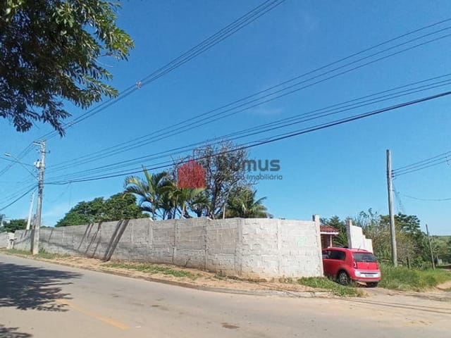Terreno com 1100m², à venda, no bairro Goiabal em Pindamonhangaba