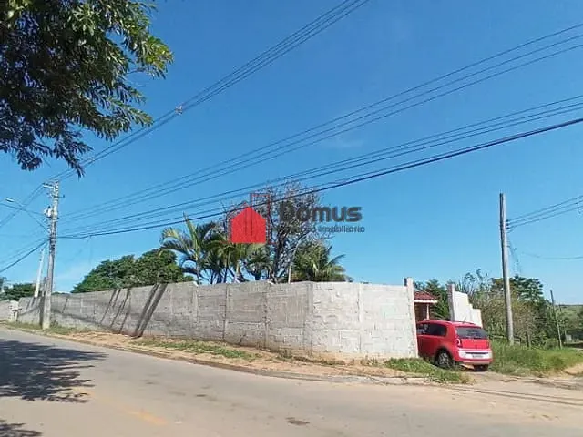 Terreno com 1100m², à venda, no bairro Goiabal em Pindamonhangaba