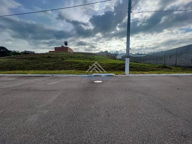 Terreno com 1000m², à venda, no bairro Jardim Tarumã em Jundiaí