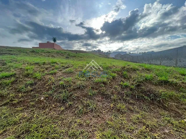 Terreno com 1000m², à venda, no bairro Jardim Tarumã em Jundiaí