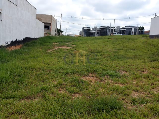 Terreno com 250m², à venda, no bairro Jardim São Lucas II em Salto de Pirapora