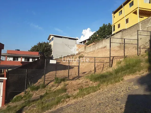 Terreno com 480m², à venda, no bairro Taquaril em Belo Horizonte