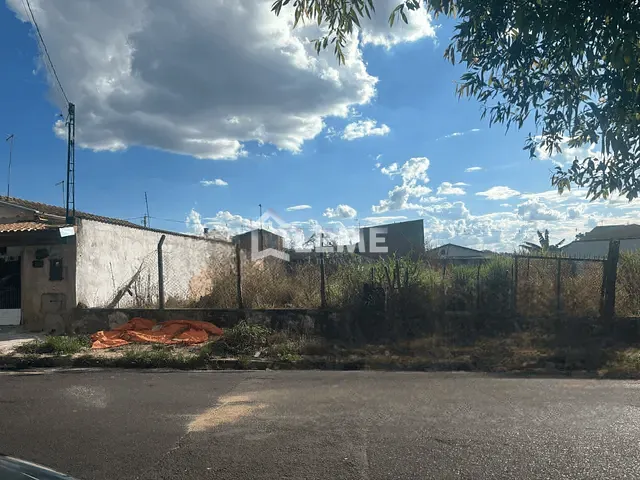 Terreno com 720m², à venda, no bairro Jardim Alvorada em Mococa