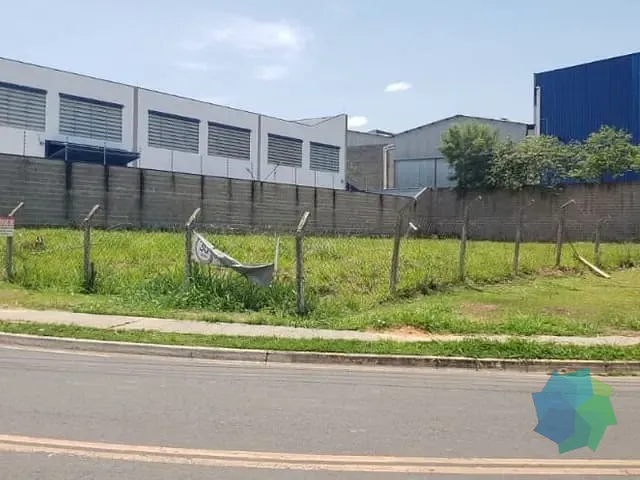 Terreno com 1000m², à venda, no bairro Jardim Itaguaçu em Salto