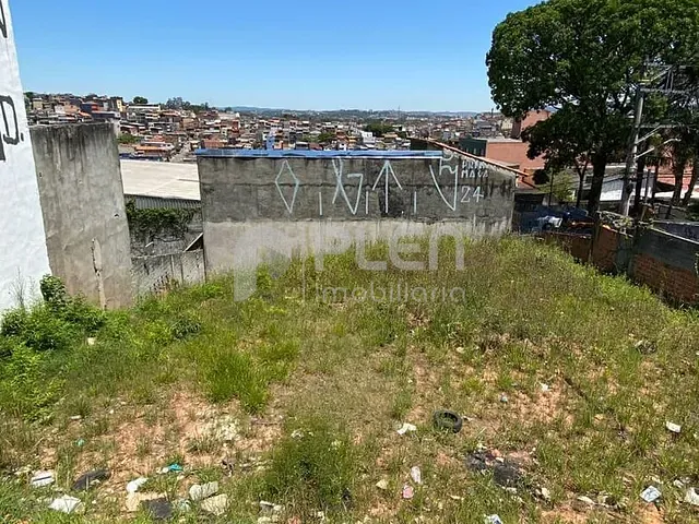 Terreno com 650m², à venda, no bairro Vila Silva Ribeiro em Carapicuíba