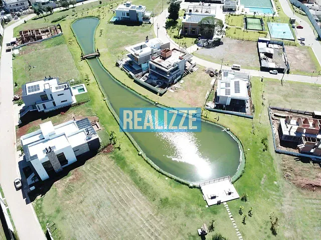 Terreno com 425m², à venda, no bairro Madero Living Club em Marau