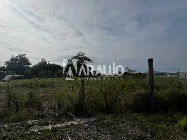 Terreno com 907m², à venda, no bairro Salseiros em Itajaí