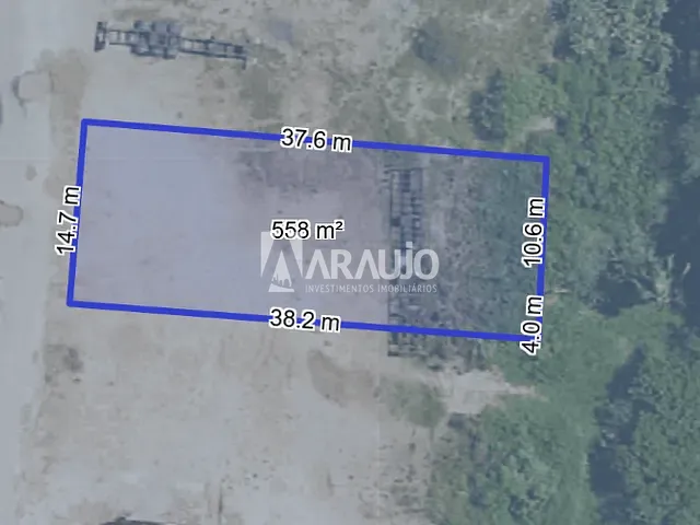 Terreno com 907m², à venda, no bairro Salseiros em Itajaí