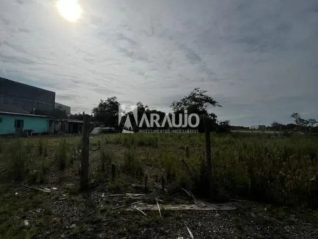 Terreno com 907m², à venda, no bairro Salseiros em Itajaí