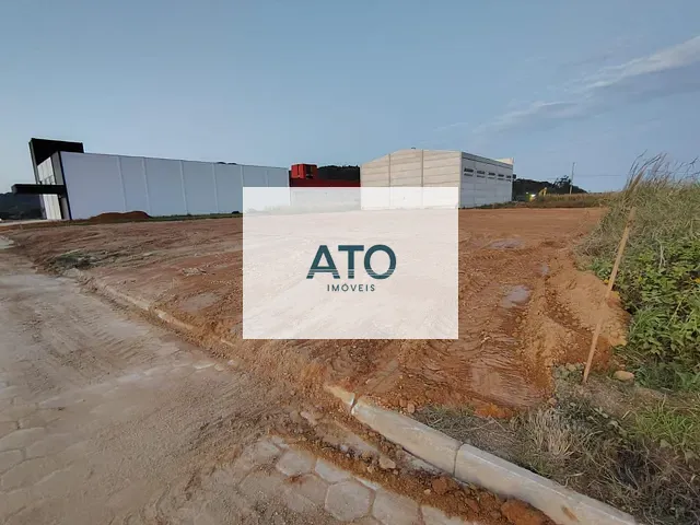 Terreno com 2000m², para alugar, no bairro Santa Luzia em Tijucas