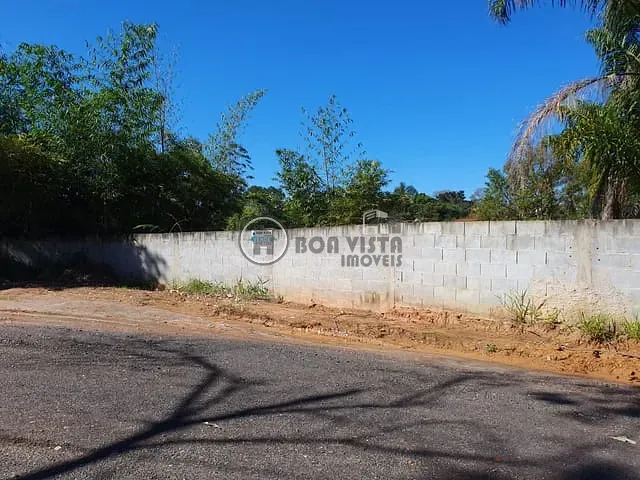 Terreno com 2221m², à venda, no bairro Parque Alvorada em Suzano