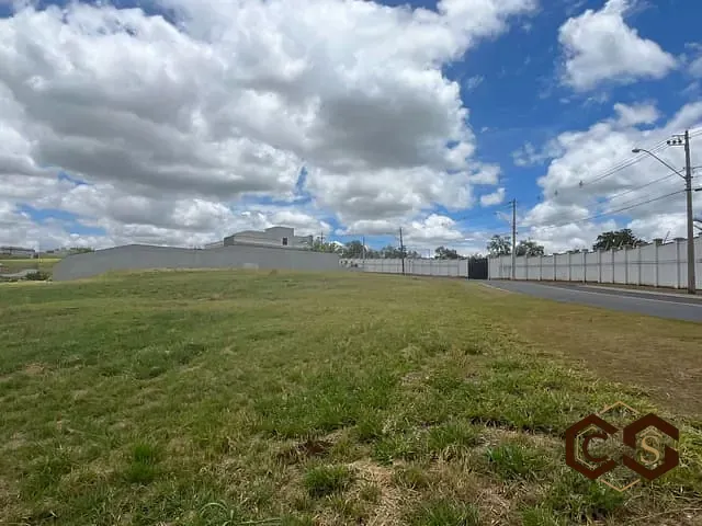 Terreno com 1973m², à venda, no bairro Parque Residencial Indaiá em Indaiatuba