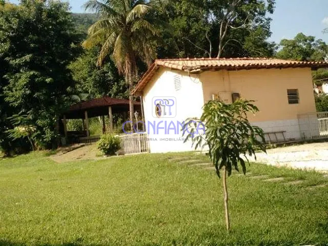Terreno com 430m², à venda, no bairro Campo Grande em Rio de Janeiro