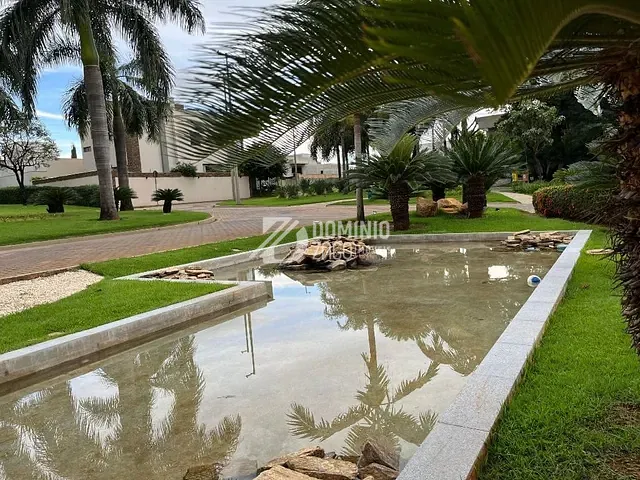 Terreno com 300m², à venda, no bairro Estância dos Ipês em Uberaba