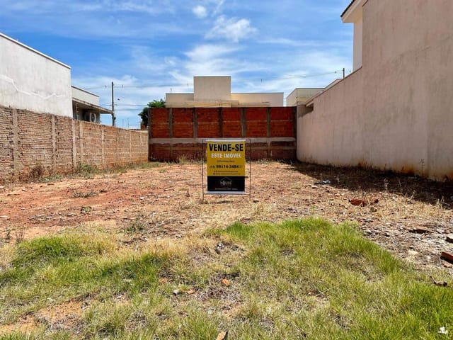 Foto do Terreno - Terreno á Venda, plano de 200 metros quadrados, 10x20, pronto para construir, localizado no bairro Parque Cidade Jardim em Votuporanga, SP | Imobiliária Na House