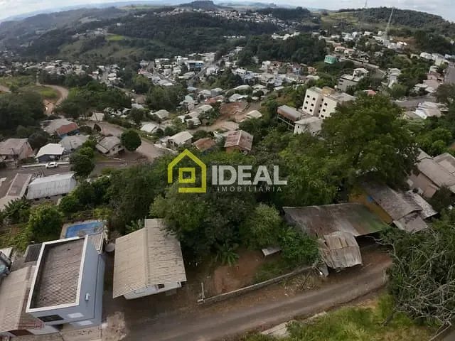 Terreno com 447m², à venda, no bairro Estados em Concórdia