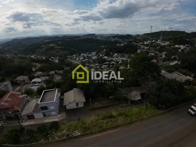 Terreno com 447m², à venda, no bairro Estados em Concórdia