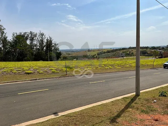 Terreno com 250m², à venda, no bairro Colinas do Camanducaia em Jaguariúna