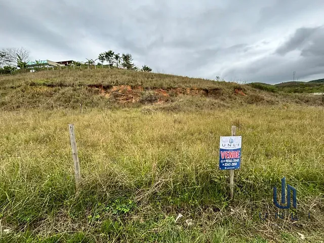 Terreno com 572m², à venda, no bairro Arrozal em Piraí