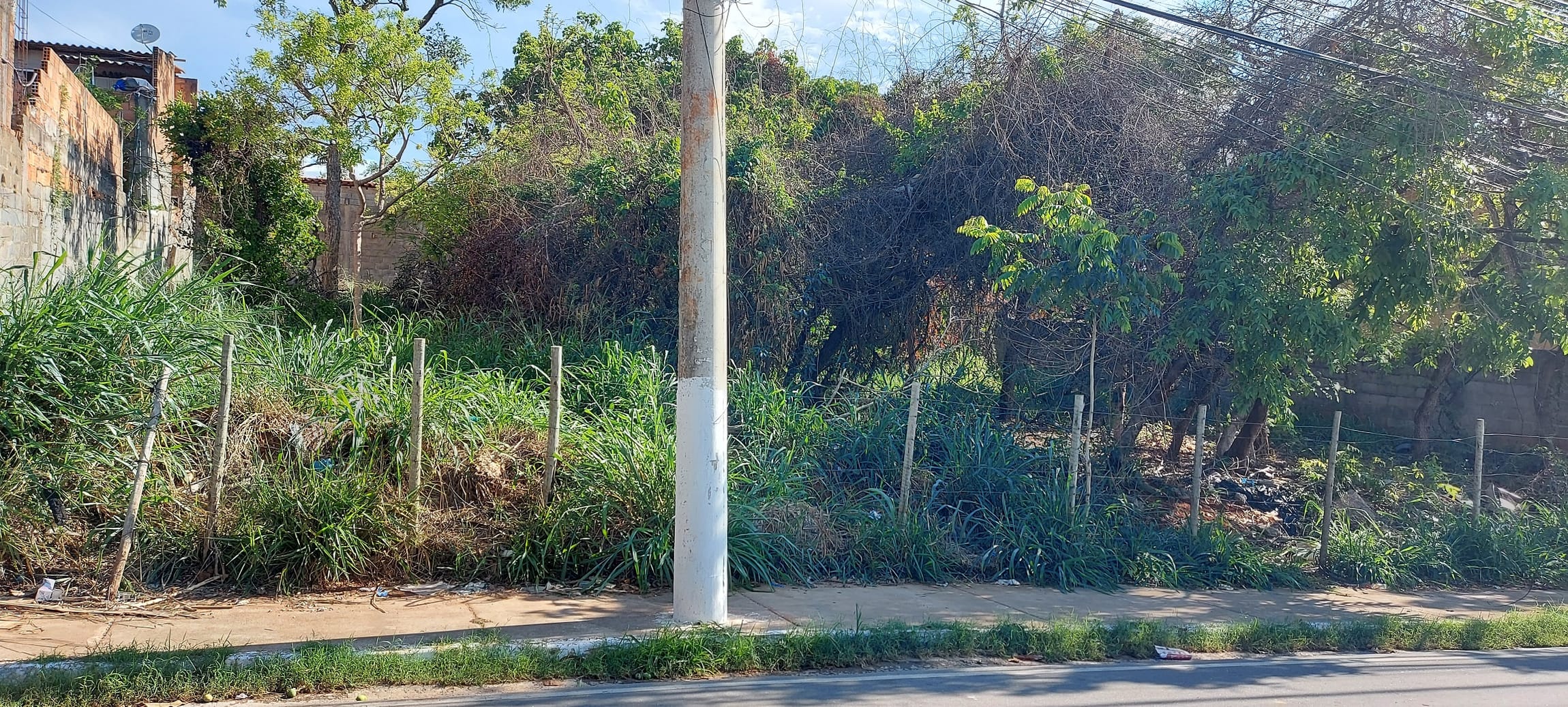 Dois terrenos à venda, bairro Bela Vista, Lagoa Santa, MG - Estes terrenos  estão à venda juntos ou separados. R$550.000,00 os dois ou R$275.000,00 cada. miniatura 17