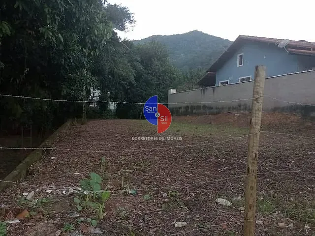 Terreno com 360m², à venda, no bairro Caneca Fina em Guapimirim