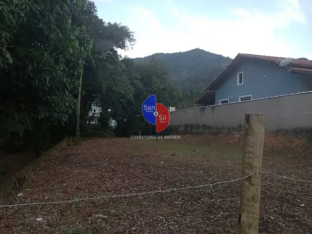 Terreno com 360m², à venda, no bairro Caneca Fina em Guapimirim
