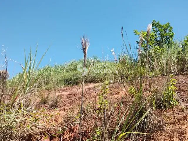 Terreno com 976m², à venda, no bairro centro em Paraíba do Sul