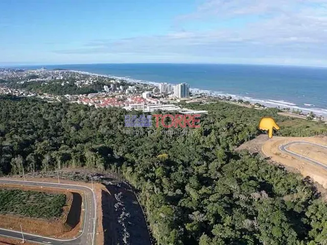 Terreno com 683m², à venda, no bairro Nossa Senhora da Vitória em Ilhéus