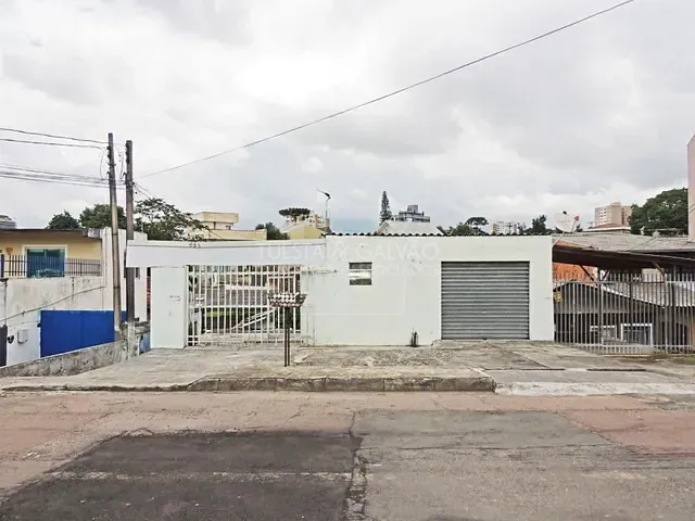Terreno com 330m², à venda, no bairro Novo Mundo em Curitiba