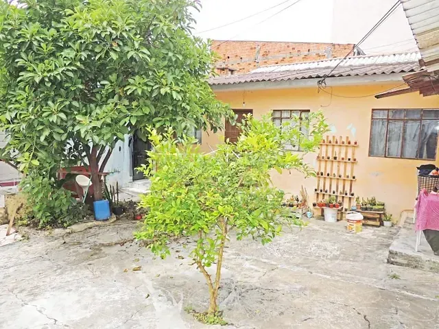 Terreno com 330m², à venda, no bairro Novo Mundo em Curitiba