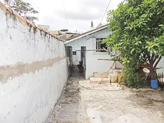 Terreno com 330m², à venda, no bairro Novo Mundo em Curitiba