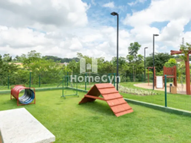 Terreno com 345m², à venda, no bairro Jardins Bolonha em Senador Canedo