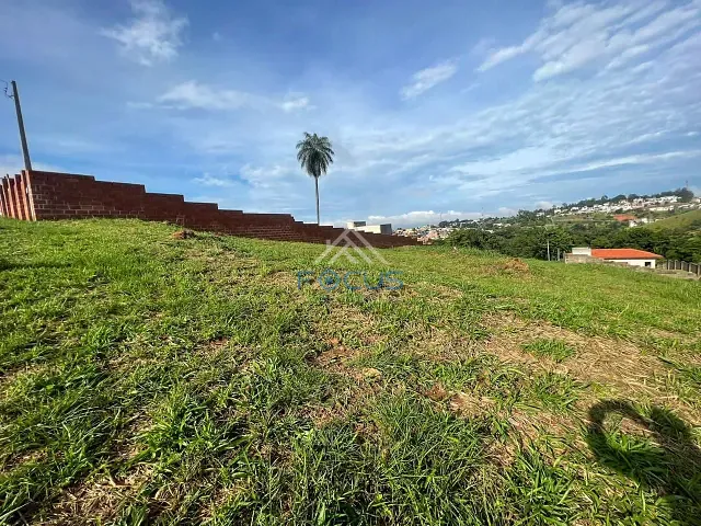 Terreno com 1000m², à venda, no bairro Jardim Tarumã em Jundiaí