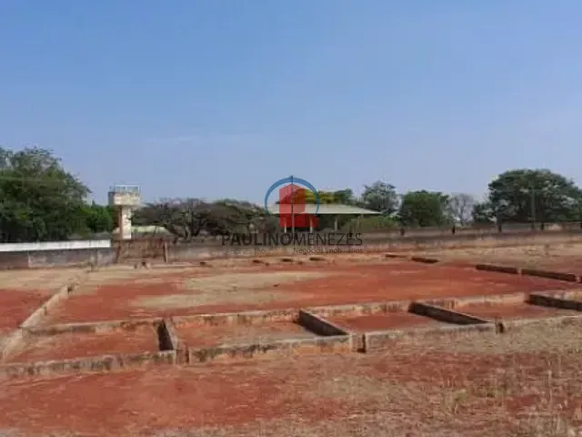 Terreno com 8242m², para alugar, no bairro Vila Cordenonsi em Americana