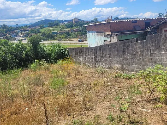 Terreno com 325m², à venda, no bairro Itinga em Araquari