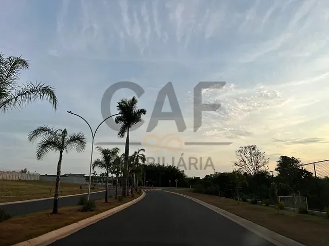 Terreno com 530m², à venda, no bairro Centro em Mogi Mirim