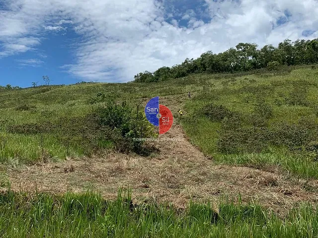 Terreno com 1147m², à venda, no bairro Cotia em Guapimirim