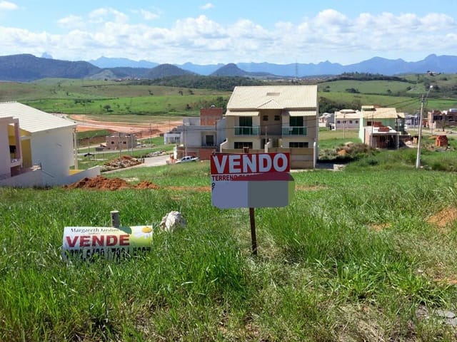 Terreno com 263m², à venda, no bairro Lagoa em Macaé