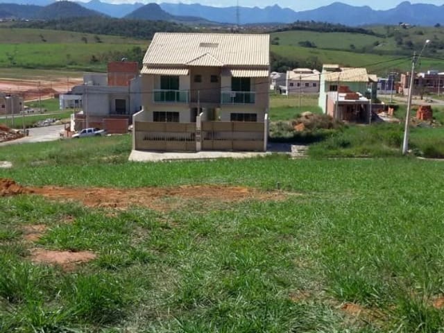 Terreno com 263m², à venda, no bairro Lagoa em Macaé