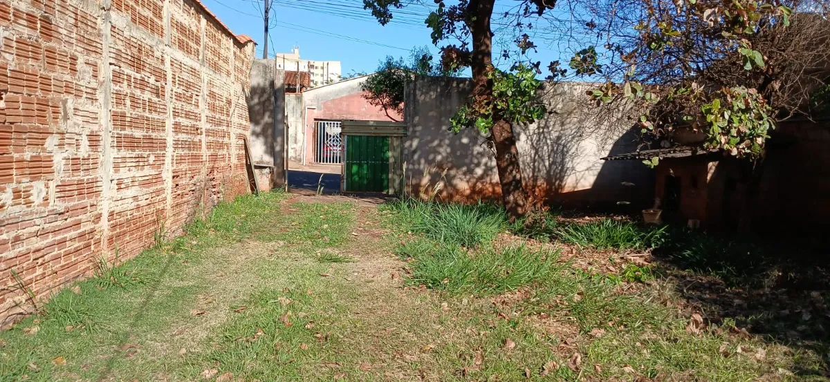 Terreno residencial para venda em Jardim Anhangüera, 350m²